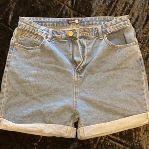 High Rise Mom Shorts
